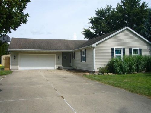 122 Bess Blvd, Huntsville, IN 46064-8804
