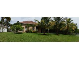 1825 140th Ter, Hollywood FL  33028-2846 exterior