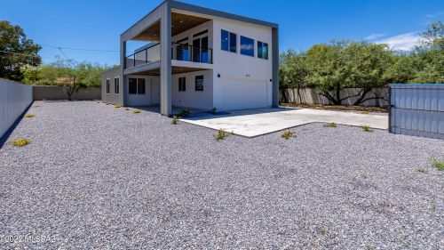 4270 Broadway Blvd, Tucson, AZ 85711-3506