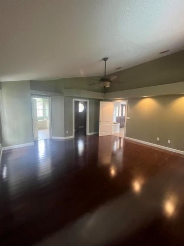 1306 Cottonwood Cv, Fort Pierce FL  34986-2002 exterior