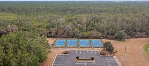 473 Earl Godwin Rd, Freeport FL  32439-2765 exterior