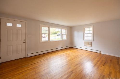 48 Reliance Rd, Plainville CT  06062-1420 exterior