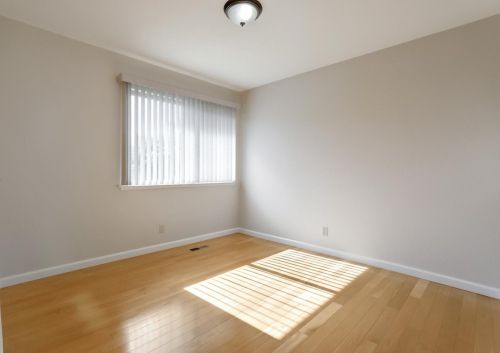 121 Marks Dr, Hollister CA  95023-6319 exterior
