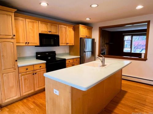 73 Barbara Dr, Norwalk, CT 06851-5227