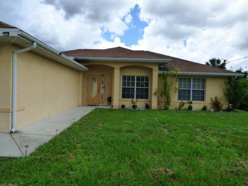 324 Laurel Ave, Lehigh Acres, FL 33974-4744