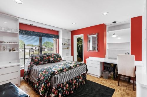 3071 35 St, Hollywood FL 33021-2627 exterior