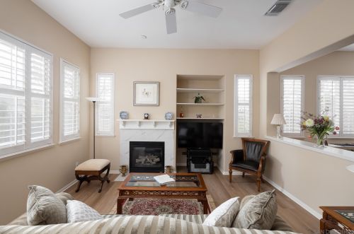 11674 Miro Cir, San Diego CA  92131-3319 exterior