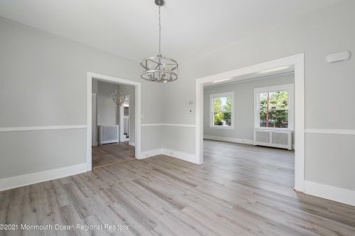 50 Willow Dr, Little Silver NJ  07739-1538 exterior