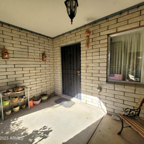 7326 Reade Ave, Glendale, AZ 85303-6126