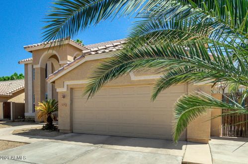 4275 Melody Dr, Gilbert, AZ 85234-0114