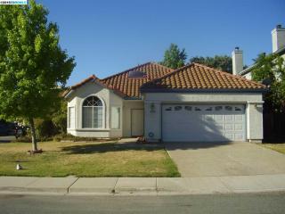 5020 Longhorn Ct, Antioch, CA 94531-8406