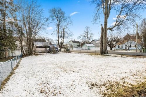 131 Watkins Ave, Middletown NY  10940-4530 exterior