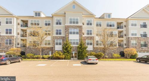 2206 Lydia Hollow Dr, Glen Mills, PA 19342-1064