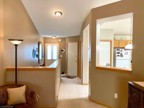 8868 Coppersmith Ct, South Saint Paul, MN 55076-3528