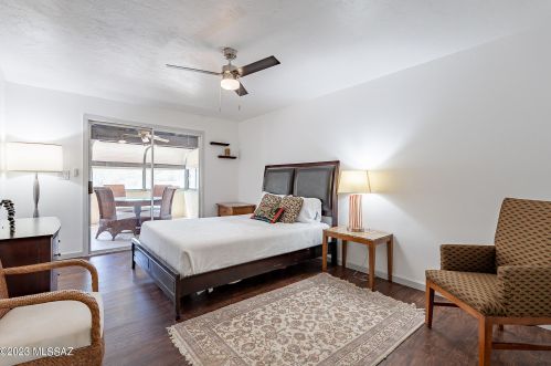 7204 Camino Vecino, Tucson AZ 85715-3418 exterior