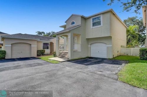 11936 12th St, Hollywood, FL 33026-3883