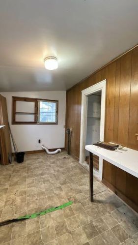 8 Belmont Ave, Mount Vernon OH  43050-1648 exterior