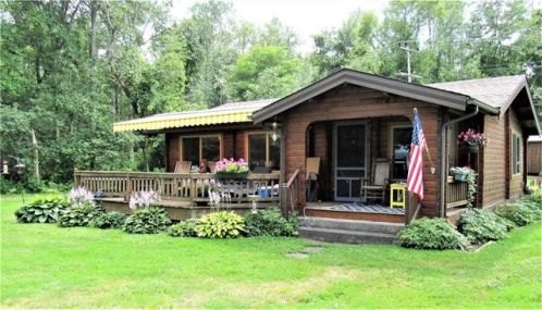 6543 Elmwood Ave, Mayville, NY 14757-9605