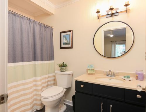 334 Sandpiper Dr, Mount Pleasant SC  29464-2834 exterior