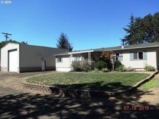301 Serenity Ln, Roseburg, OR 97471-9750