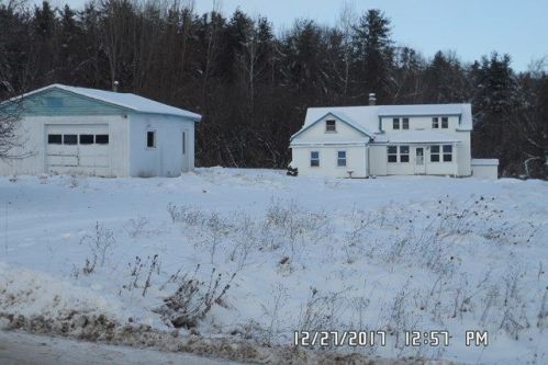 820 Rand Hill Rd, Morrisonville, NY 12962-3934