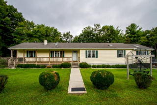 199 Chinquapin Ln, Bland VA  24315-5461 exterior