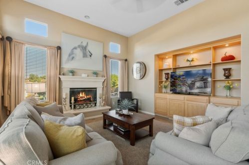 17732 7 Spg Way, Riverside CA 92504-9459 exterior