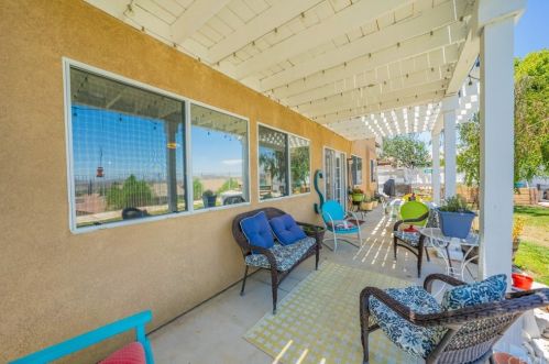 28 Del Brienza, Lake Elsinore CA  92532-0221 exterior