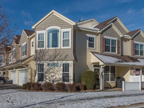 2188 Shamrock Pl, Chaska MN  55318-5404 exterior