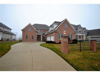 2946 Deep Water Ln, Maumee, OH 43537-9245
