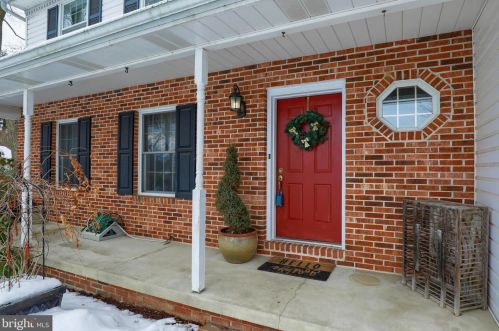 1713 Crossfield Dr, Lancaster, PA 17603-6789