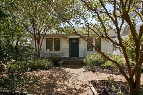 2721 22nd St, Austin, TX 78722-1701