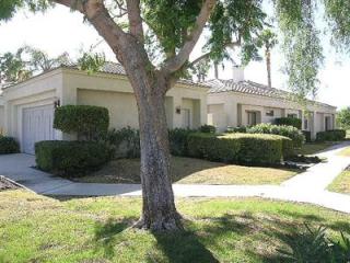 54129 Oakhill, La Quinta CA  92253-4775 exterior