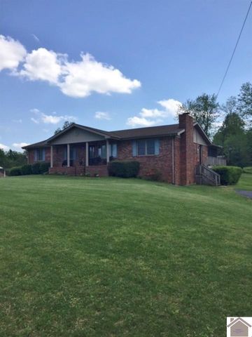 9060 Moore Rd, West Paducah, KY 42086-9223