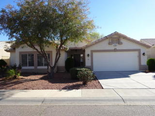 6939 Robin Ln, Glendale, AZ 85310-5911