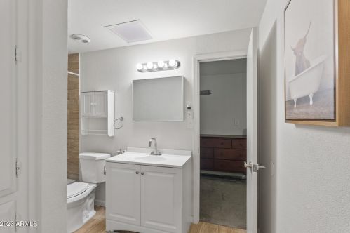 4427 Citrus Way, Glendale AZ 85305-2524 exterior