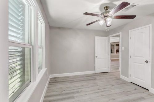 1014 49 St, Galveston TX 77551-5603 exterior