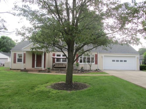 122 Kenec Dr, Liberty Township, OH 45042