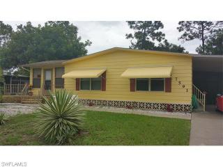 7591 Peyraud Dr, Fort Myers, FL 33917-2454