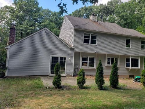 780 Mountain Rd, Cheshire, CT 06410-3306
