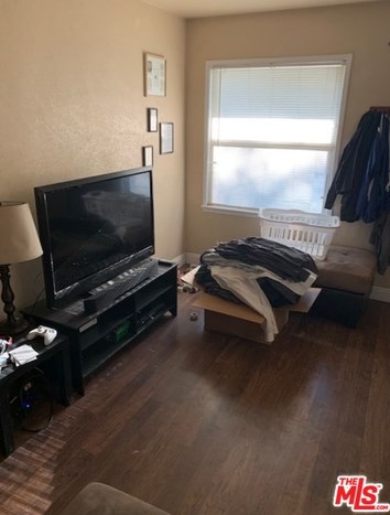 44606 Date Ave, Lancaster CA 93534-3516 exterior