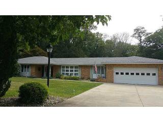 424 Greenwood Dr, Greensburg PA  15601-1208 exterior