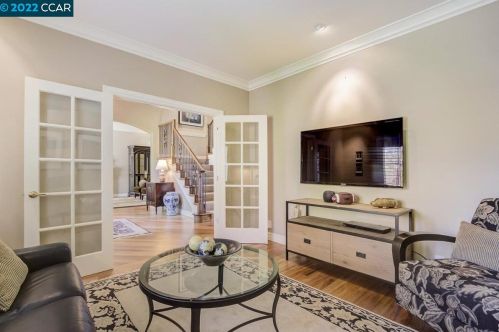 695 Blue Spruce Dr, Danville CA  94506-4525 exterior