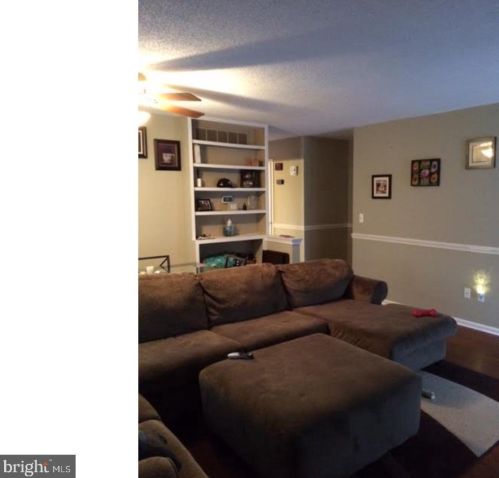 300 Meeting House Ln, Camden-Wy DE  19934-1265 exterior