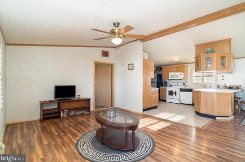 96 Country View Est, North Newton PA  17241-8760 exterior