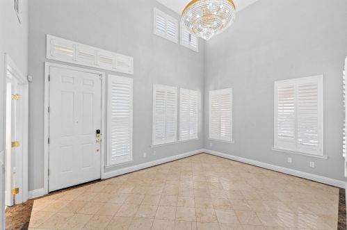 2321 Barn Swallow Ct, Elk Grove CA  95757-8140 exterior