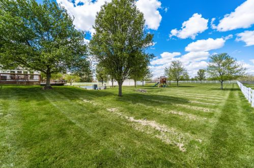 1320 Old Springfield Rd, London OH  43140-9202 exterior