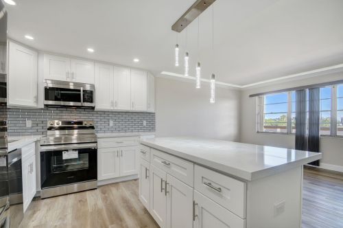 457 Southampton C, West Palm Beach FL  33417-7813 exterior