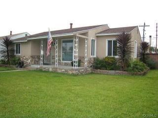5975 Pepperwood Ave, Lakewood, CA 90712-1142