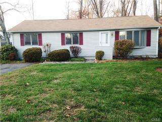 23 Oakview Cir, Westport CT  06880-4168 exterior